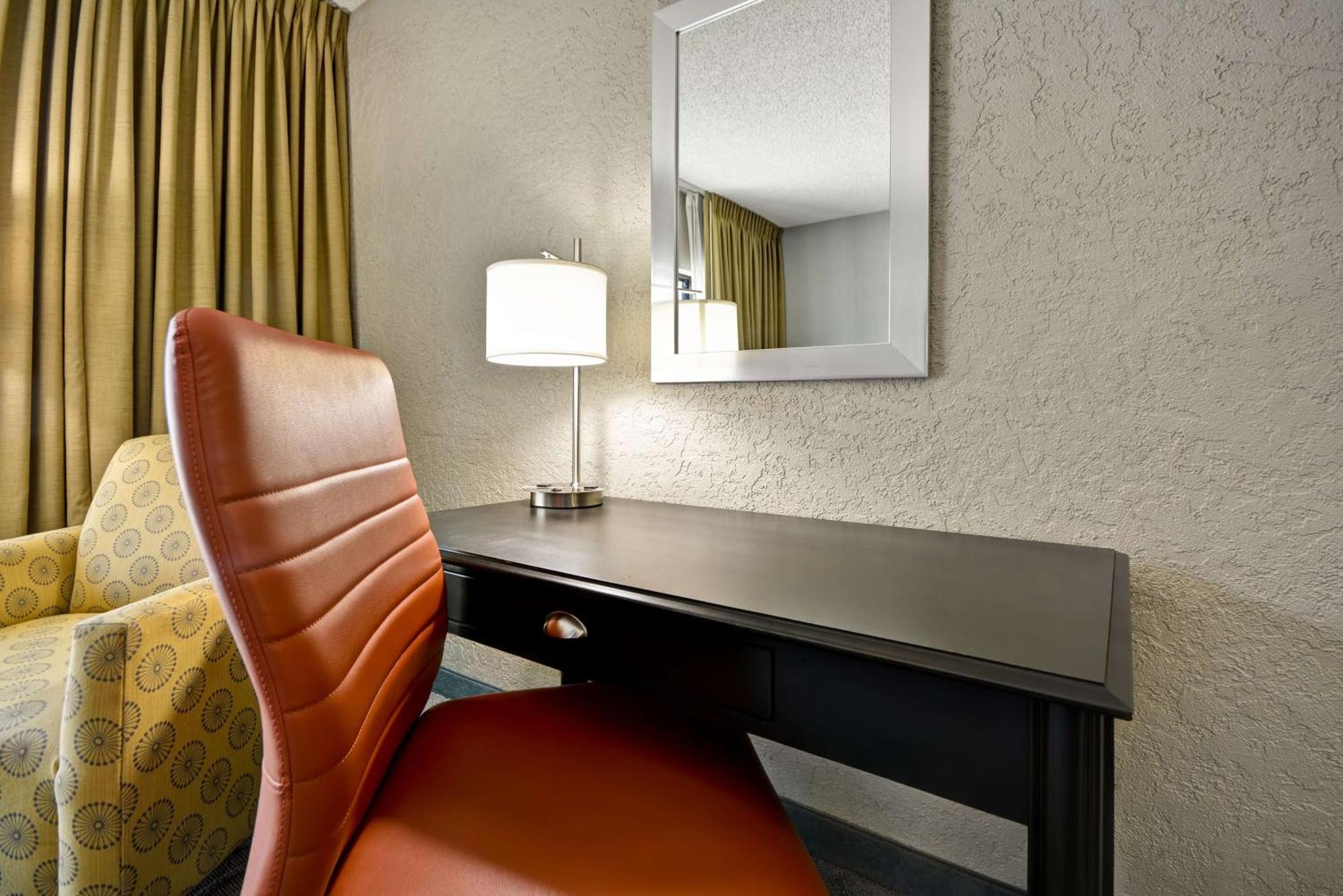 Doubletree By Hilton Phoenix North Exterior photo