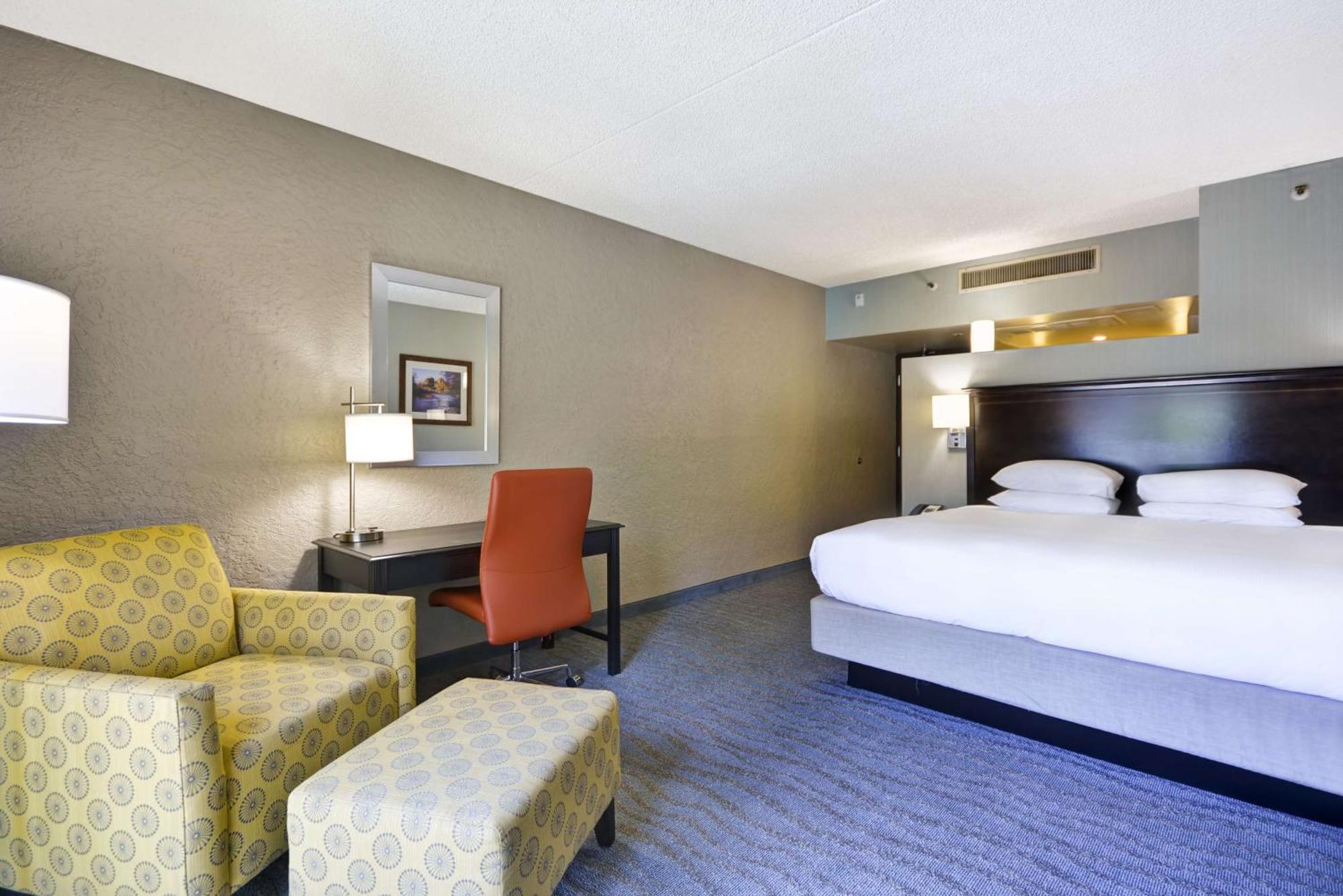 Doubletree By Hilton Phoenix North Exterior photo