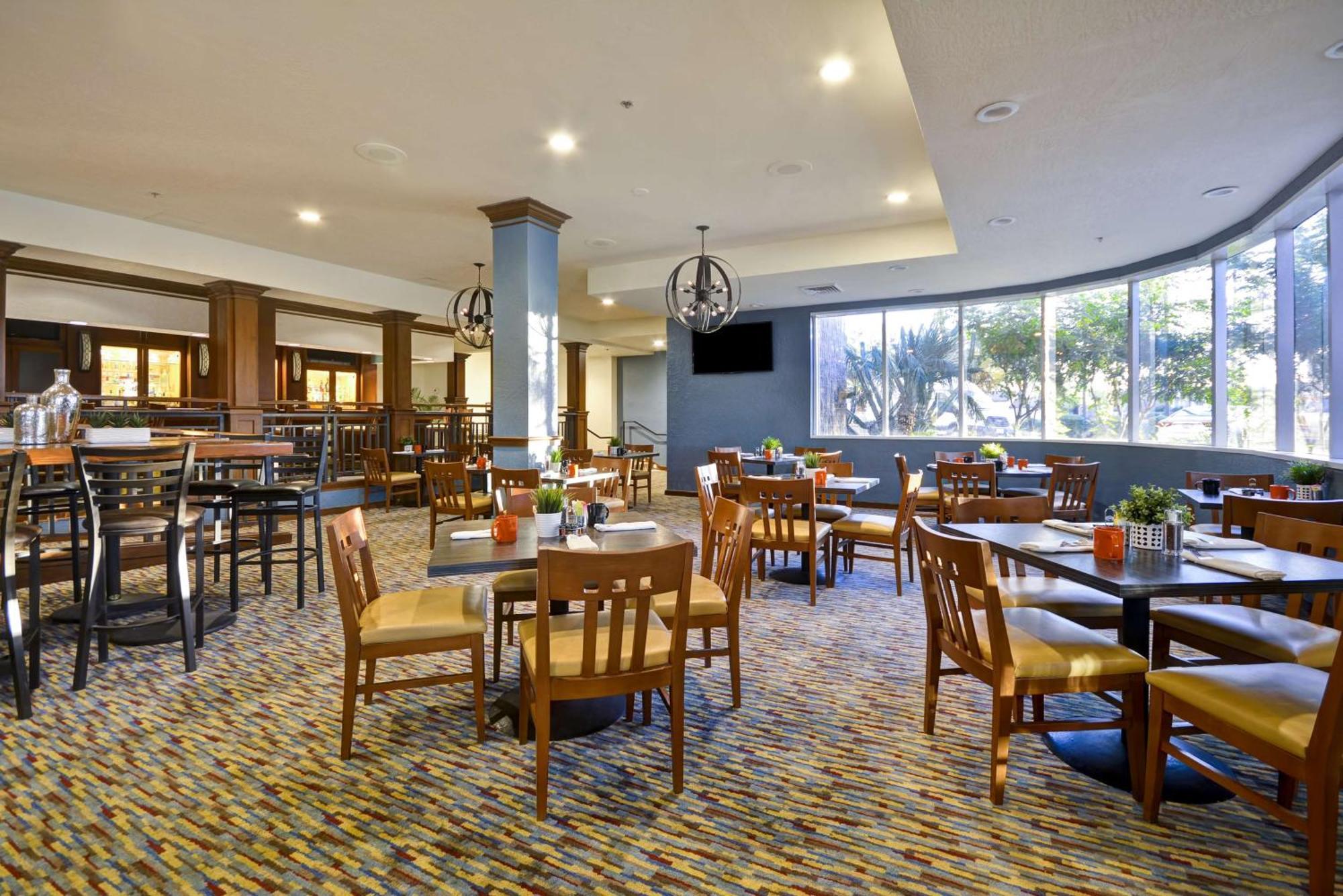 Doubletree By Hilton Phoenix North Exterior photo