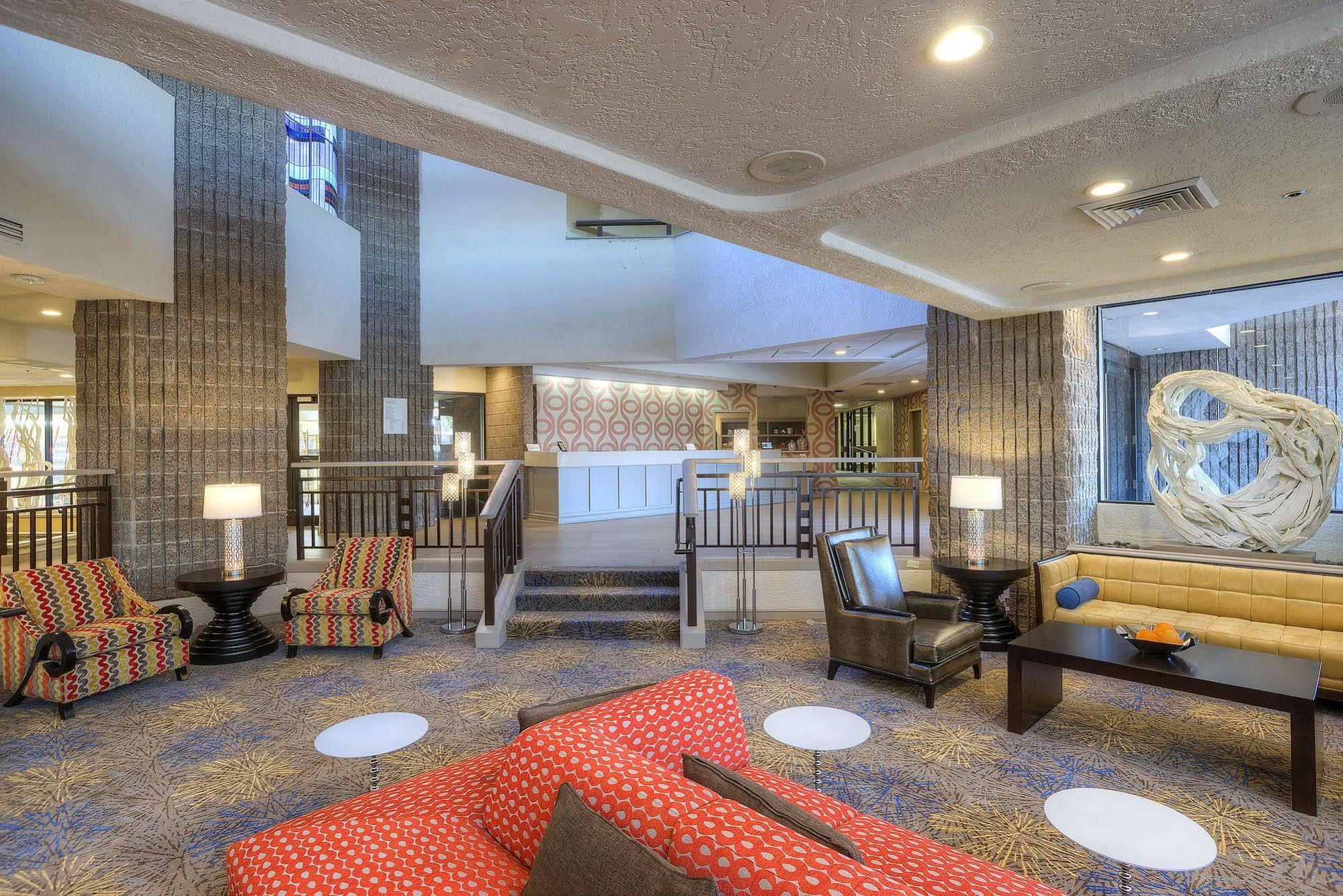 Doubletree By Hilton Phoenix North Exterior photo